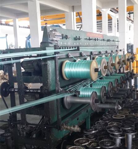 35 машина гидравлической прессы Mpa тонны 70 для обжимая аксессуаров спортивной площадки 12