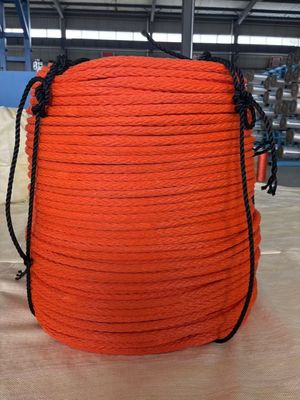 Высокая устойчивость к химическим веществам, высокая прочность на разрыв